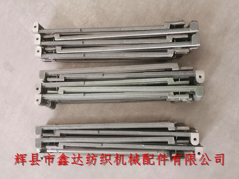 左手梭庫側(cè)織機(jī)蓋板 3320梭箱蓋板1515型紡織機(jī)零件